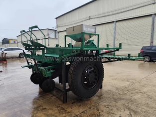 Machine de plantation de manioc pour l'Afrique avec 2 rangées de plantation Longueur de tranche 19 cm