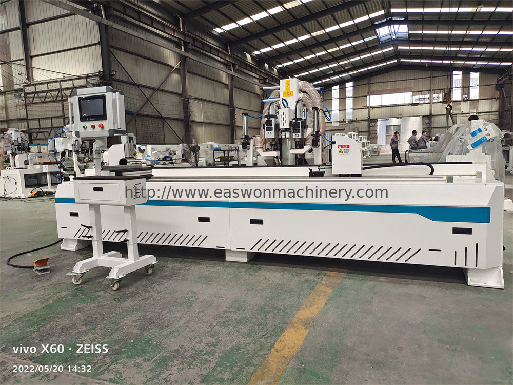 Machine de porte CNC personnalisable avec axe Z 20 rail de guidage de lit de tour et 750W * 2/400W * 1 servomotors